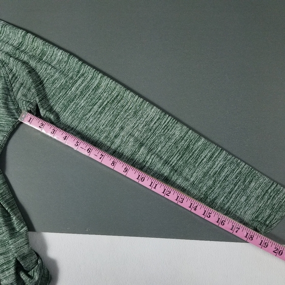 Russell athletic long sleeve shirt Women's size L/G - Picture 9 of 11